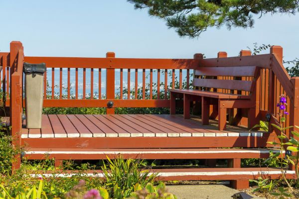 Cost of Redwood Deck Construction in Rockville
