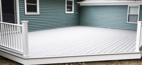 Cost of Vinyl Decking Installation in Rockville