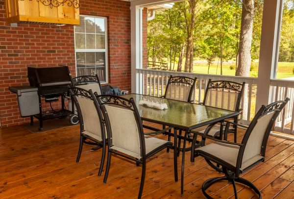 Cost of Residential Deck Installation in Rockville
